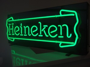Neon (5)